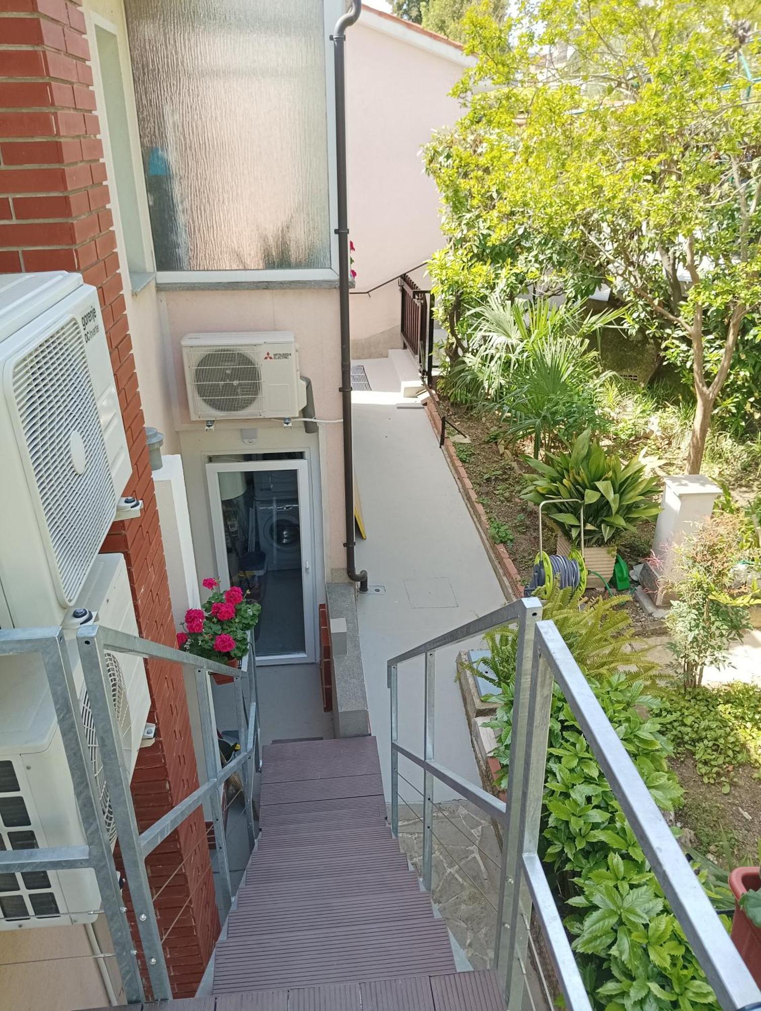Green Park And Sunny Terrace Apartments Анкаран Екстериор снимка