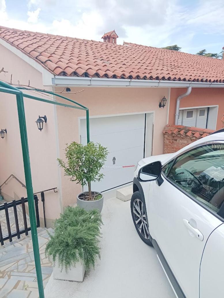 Green Park And Sunny Terrace Apartments Анкаран Екстериор снимка